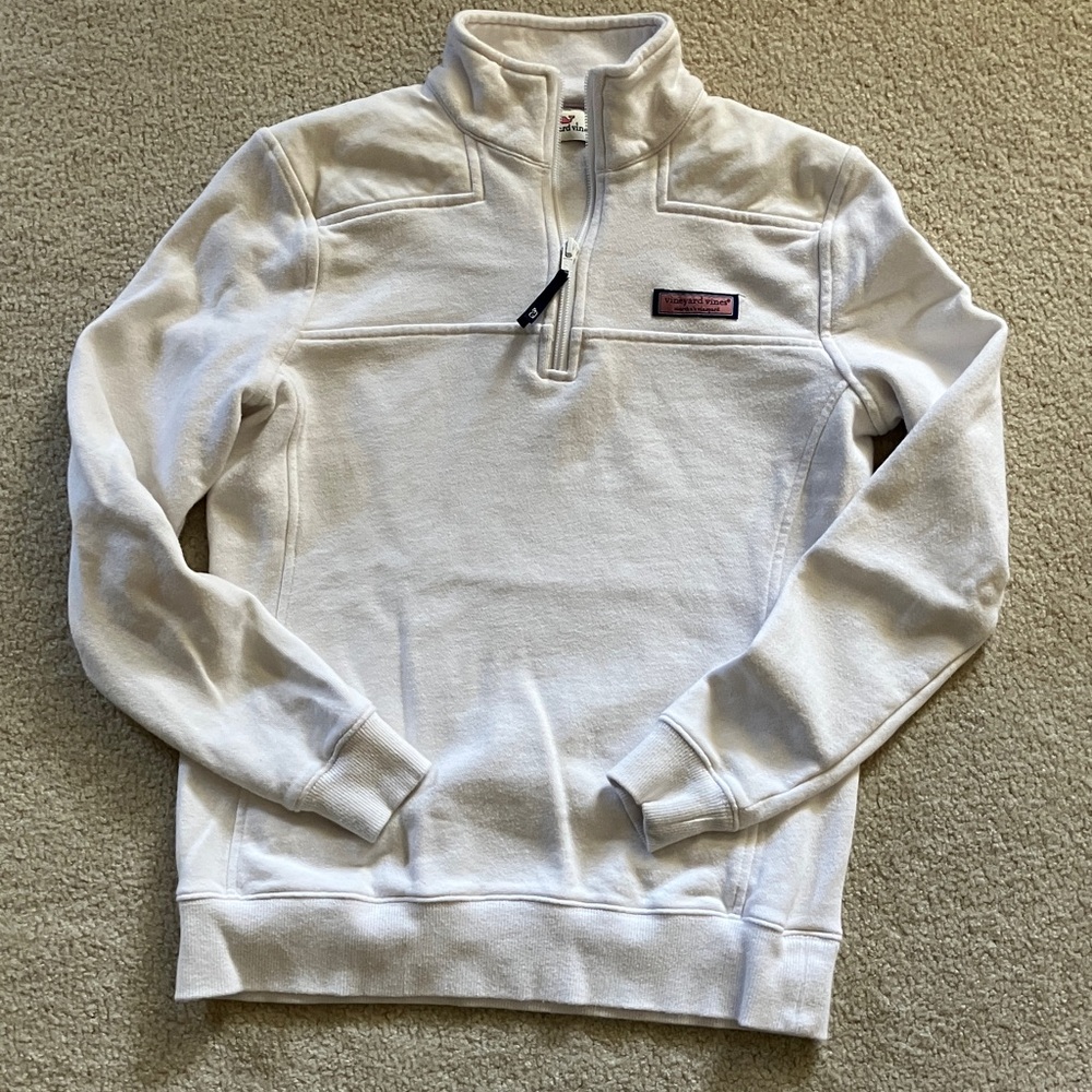 Vineyard Vines women’s white Zip Up Sweatshirt